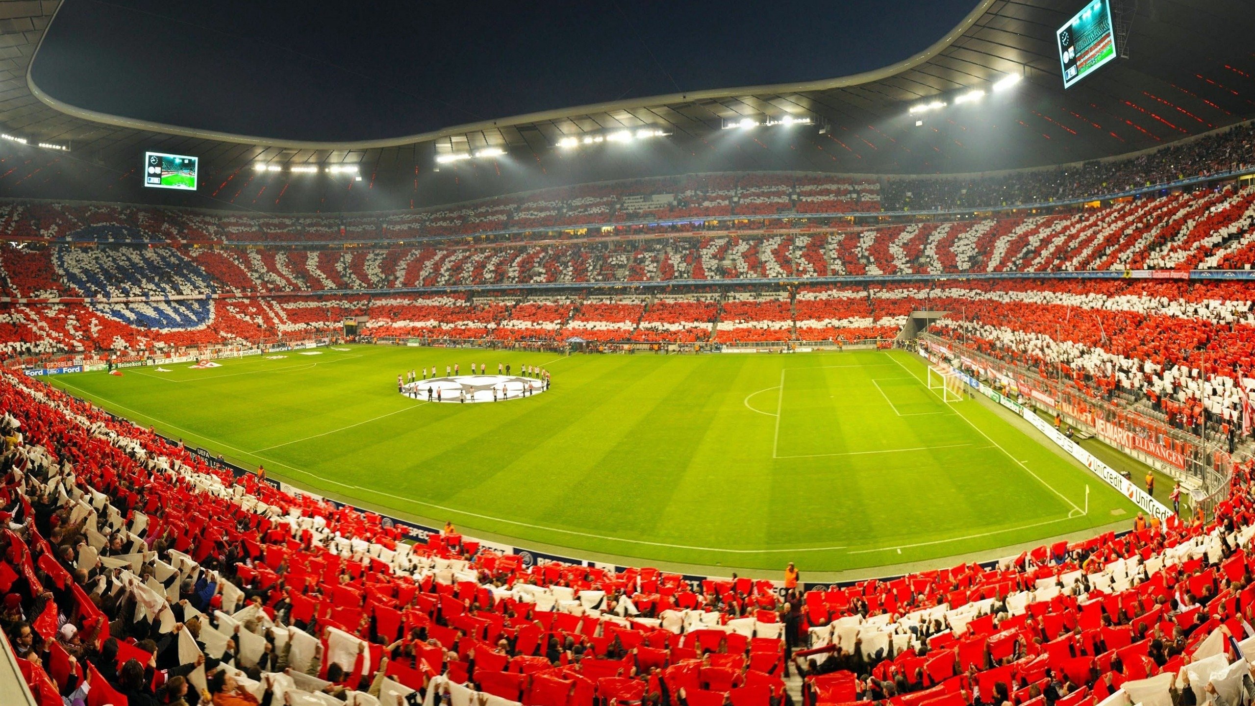 “德甲战局紧张，争冠队伍你追我赶”，德甲锦集